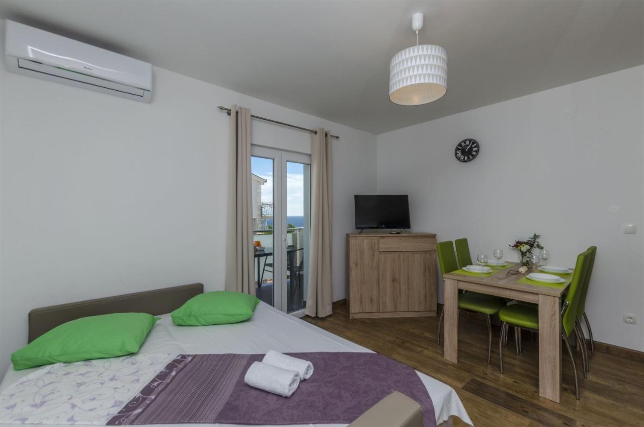 Apartments Lorenzo Lokva Rogoznica Esterno foto