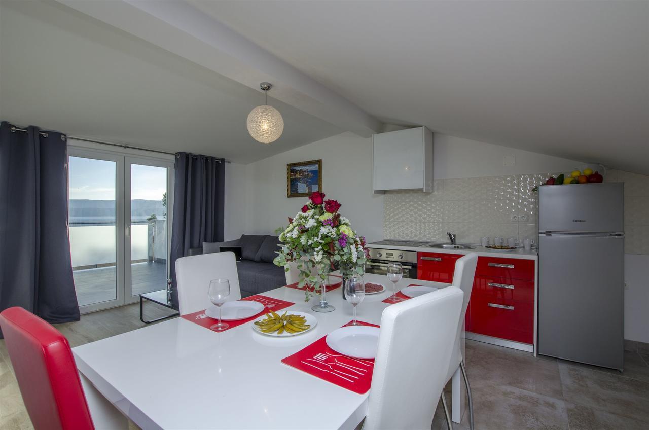 Apartments Lorenzo Lokva Rogoznica Esterno foto